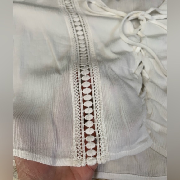 Forever 21 cute cropped long sleeve top belled sleeves tie front SZ LG - Picture 7 of 12